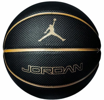 Míč Jordan Legacy - 650,-