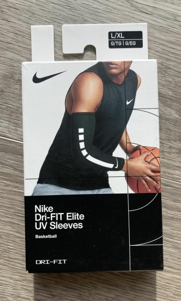 Pro Elite sleeve - 500,-